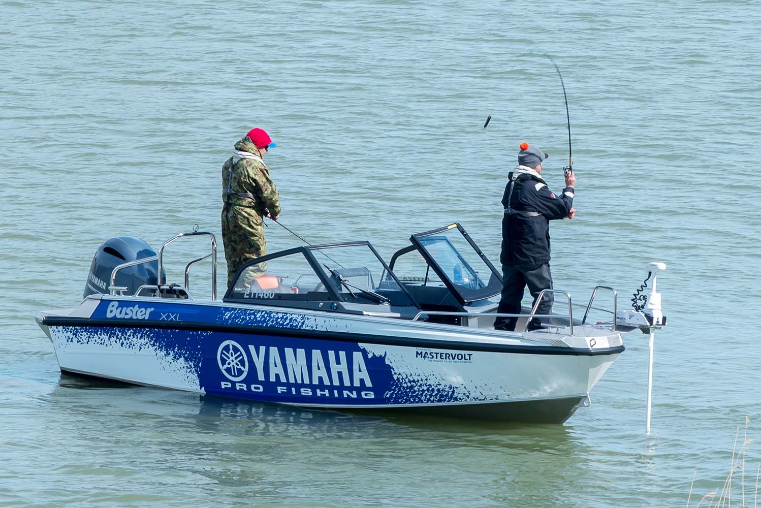 Yamaha Pro Fishing teaming Buster XXL kalastusvarusteltuna