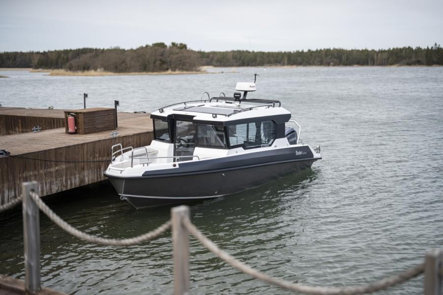 Buster Magnum Cabin på båtmässan Allt på sjön i Gustavsberg 2023