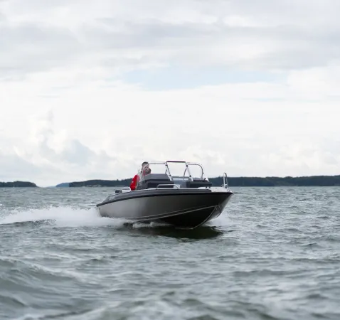 Aluminiumsbåt Buster Lx