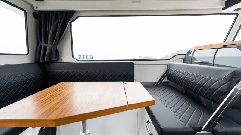 Buster Phantom Cabin