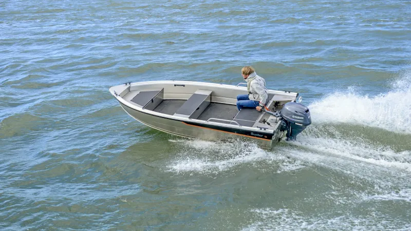 Buster S carries four passengers