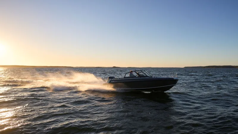 Buster Magnum aluminium boat